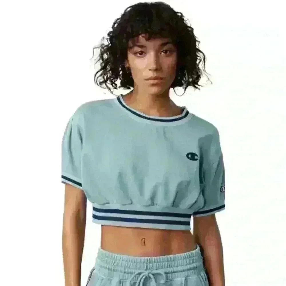 Champion Women's Vintage Wash Blue & Black Fleece Cropped Crew Top Size‎ Large